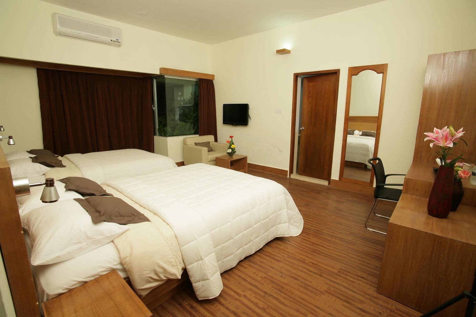 Richmond Hotel & Suites Dhaka Exterior photo